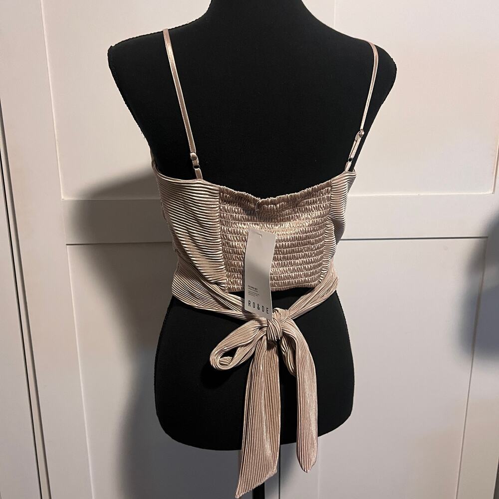 NWT RO & DE Blouse Women’s Beige Cropped Sleeveless Top - Small - Picture 6 of 7